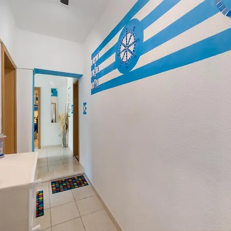 Family Apartment Gradac (Split-Dalmatia)