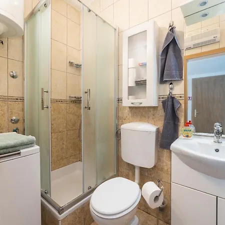 Family Apartment *